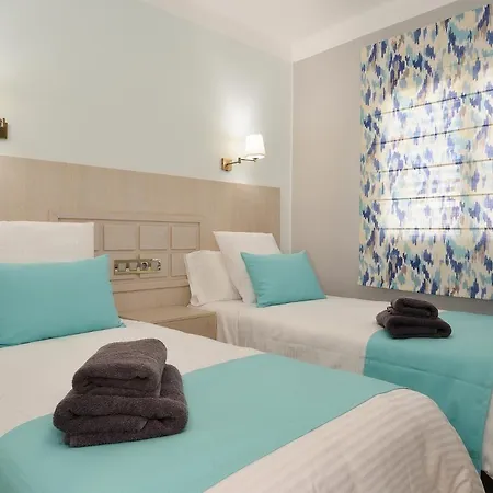 Luz Y Mar Puerto del Carmen (Lanzarote)