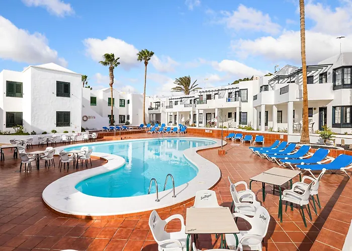 아파르타멘토스 루스 이 마르 *